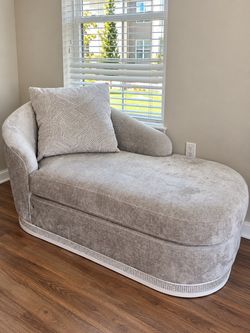 Light Gray Velvet Chaise Lounge with Silver Trim