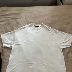 Fear of God Essentials Tee Cloud Dancer (FW23)