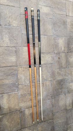 Set of 3 Pool Cues - 2-Piece 58" Canadian Maple Billiard Sticks