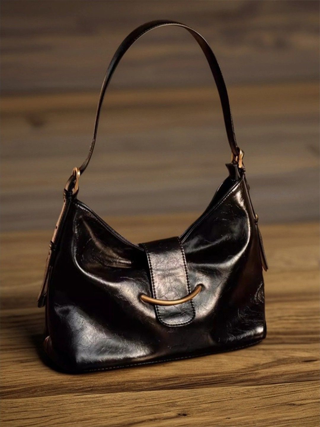 Black Vintage Leather Shoulder Bag