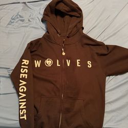 Rise against wolves medium hoodie