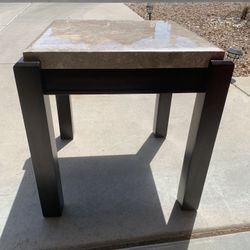 Marmol End Table 