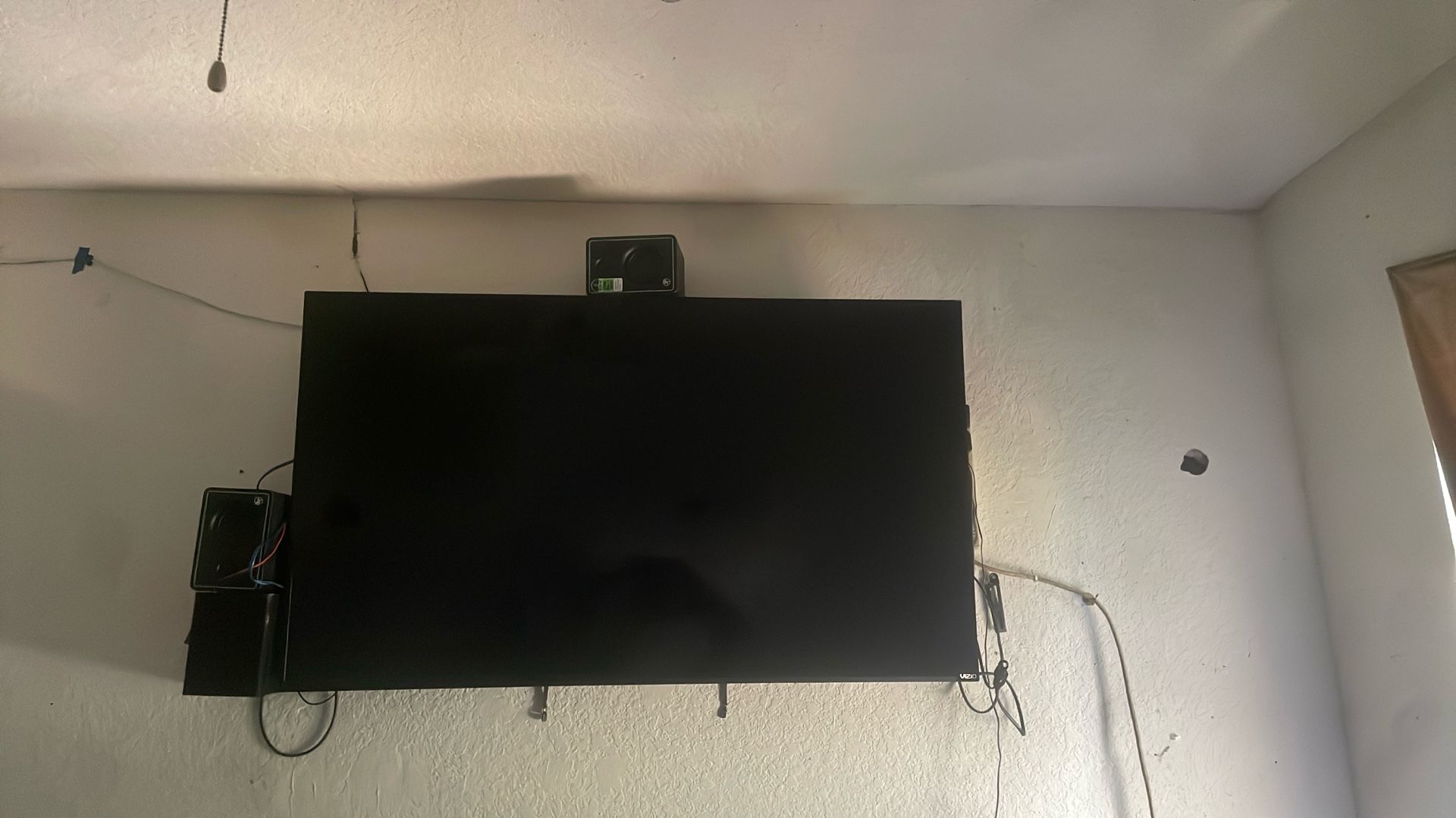 65 Inch Smart Vizo Tv