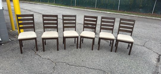 Set of 6 chairs