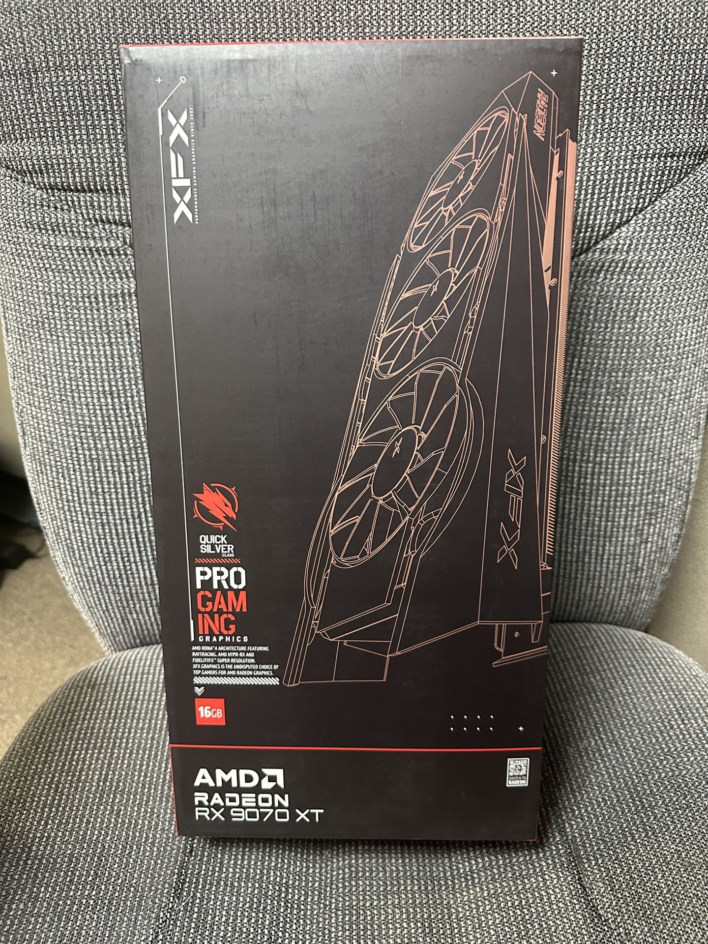 XFX Quicksilver AMD Radeon RX 9070 XT