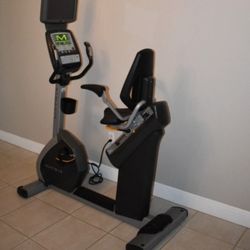 Matrix H3X Hybrid Cycle w/ TV Screen