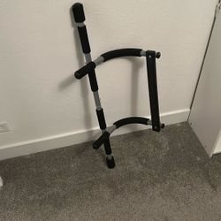 Pull Up Bar