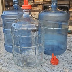 3-Gallon Glass Carboy + (2) 5-Gal Plastic Jugs & (2) Silicone Fermenting Caps