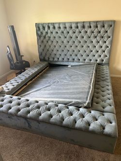 Platform Queen Bed With Storage, Box Spring Included