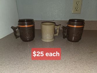 Vintage Whataburger Nickel Coffee Plastic Advertising Travel Mug w/Lid
Glass NICKEL COFFEE MUG WITH BUFFALO NICKEL IMAGES $25 each
Pick up in Harlinge
