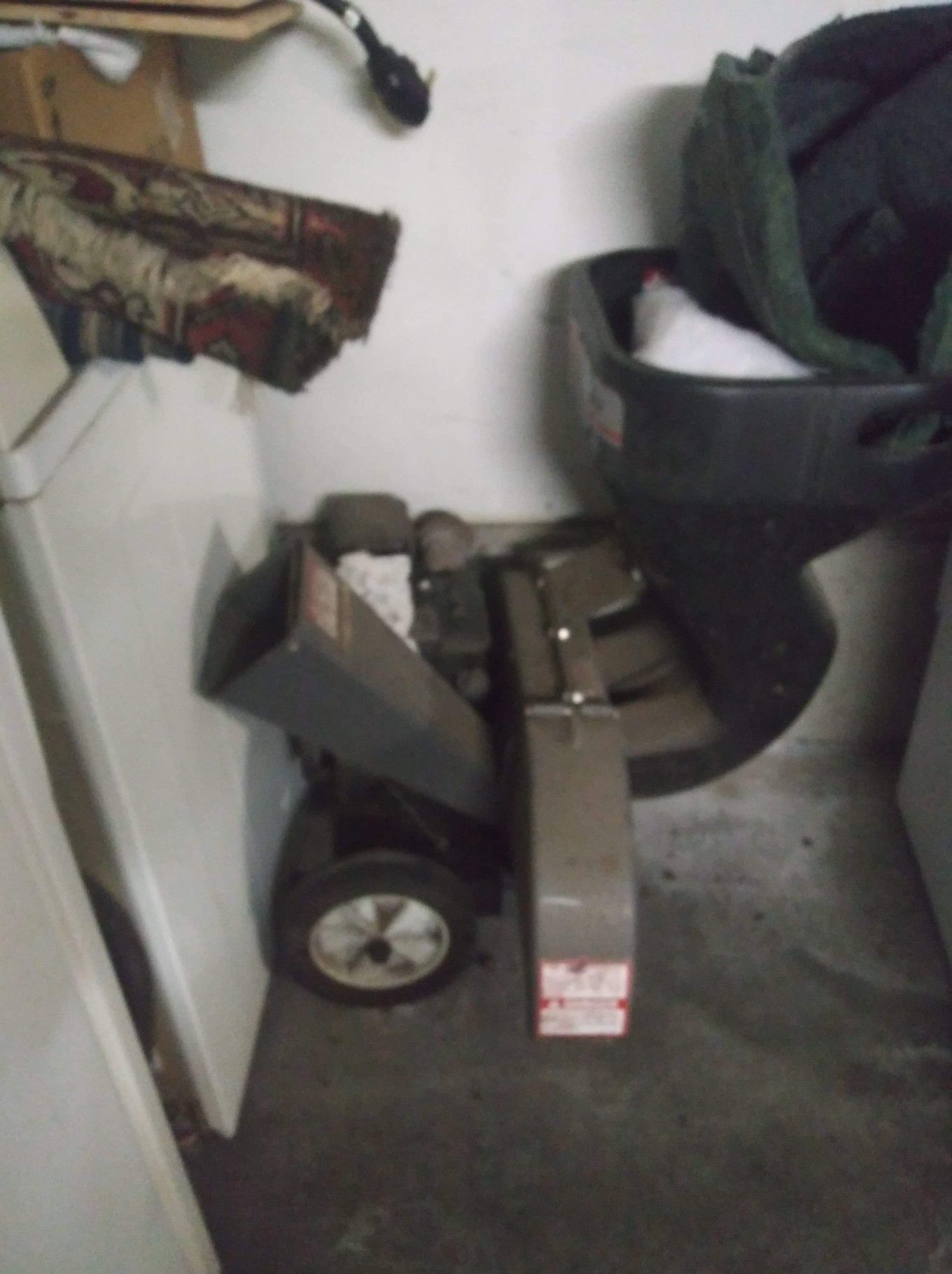 CRAFTSMAN 4HP Wood Chipper