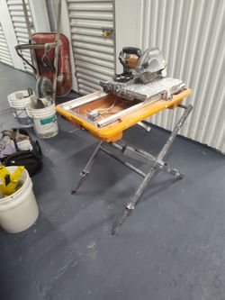 Ridge tile cutter