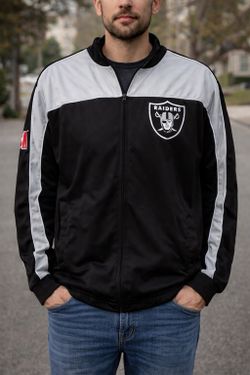 NEW Raiders Zip-Up Jacket โ Size L