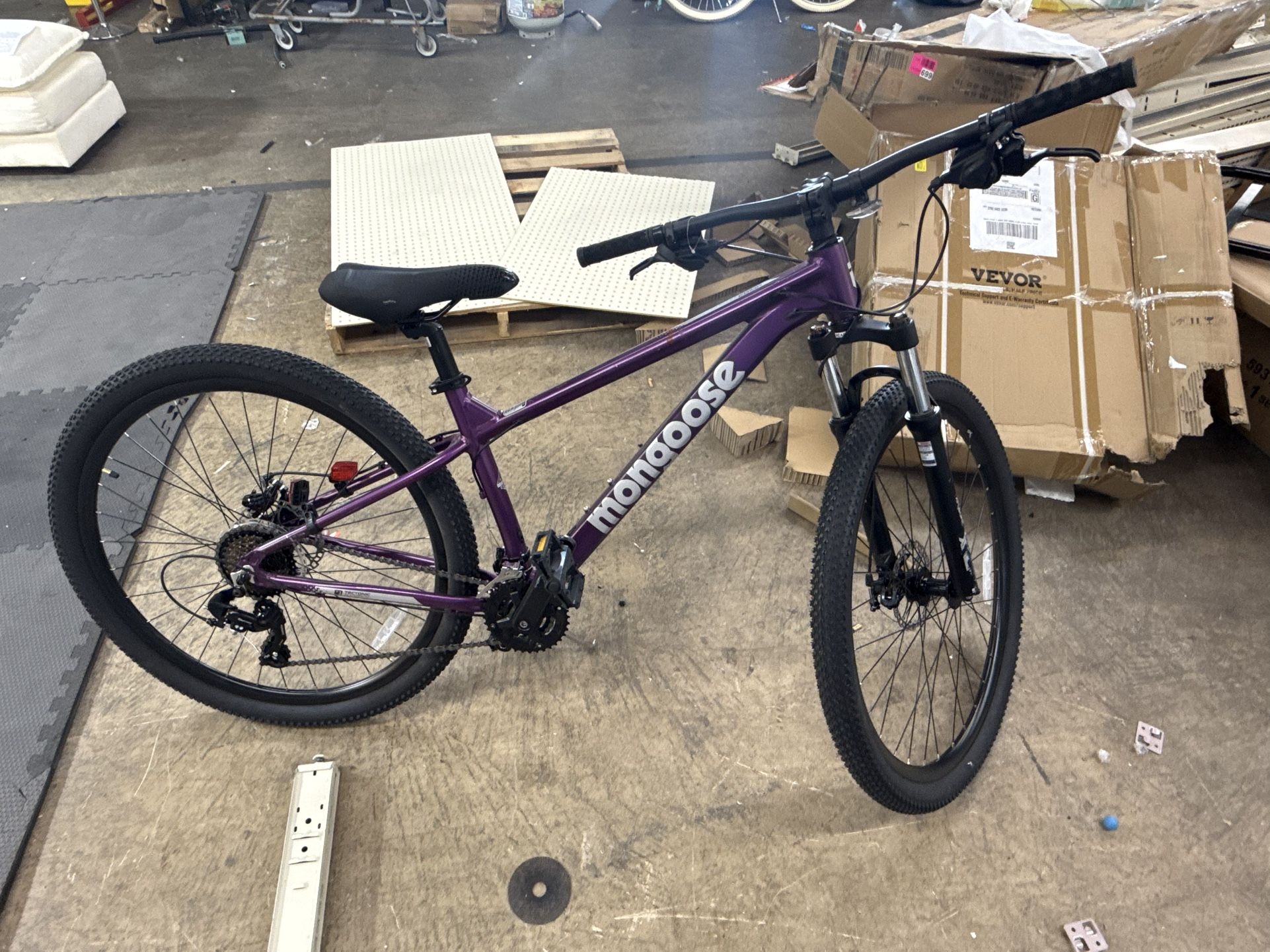 Mongoose Adult Switchback Comp Mountain Bike