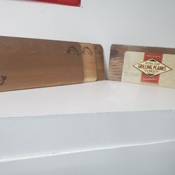BBQ  TIME!!!!  NATURAL CEDAR GRILLING PLANKS. BEST FOR SEAFOODS