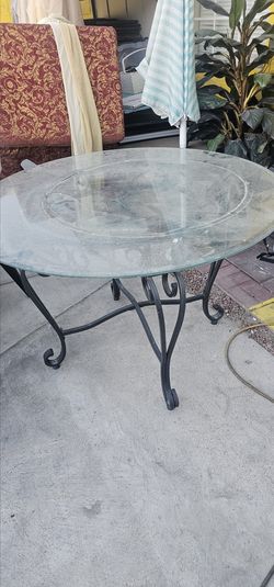 Beautiful coffee table metal and glass top