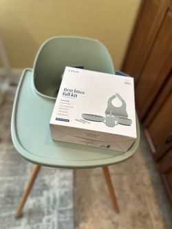 Lalo highchair including brand new kit