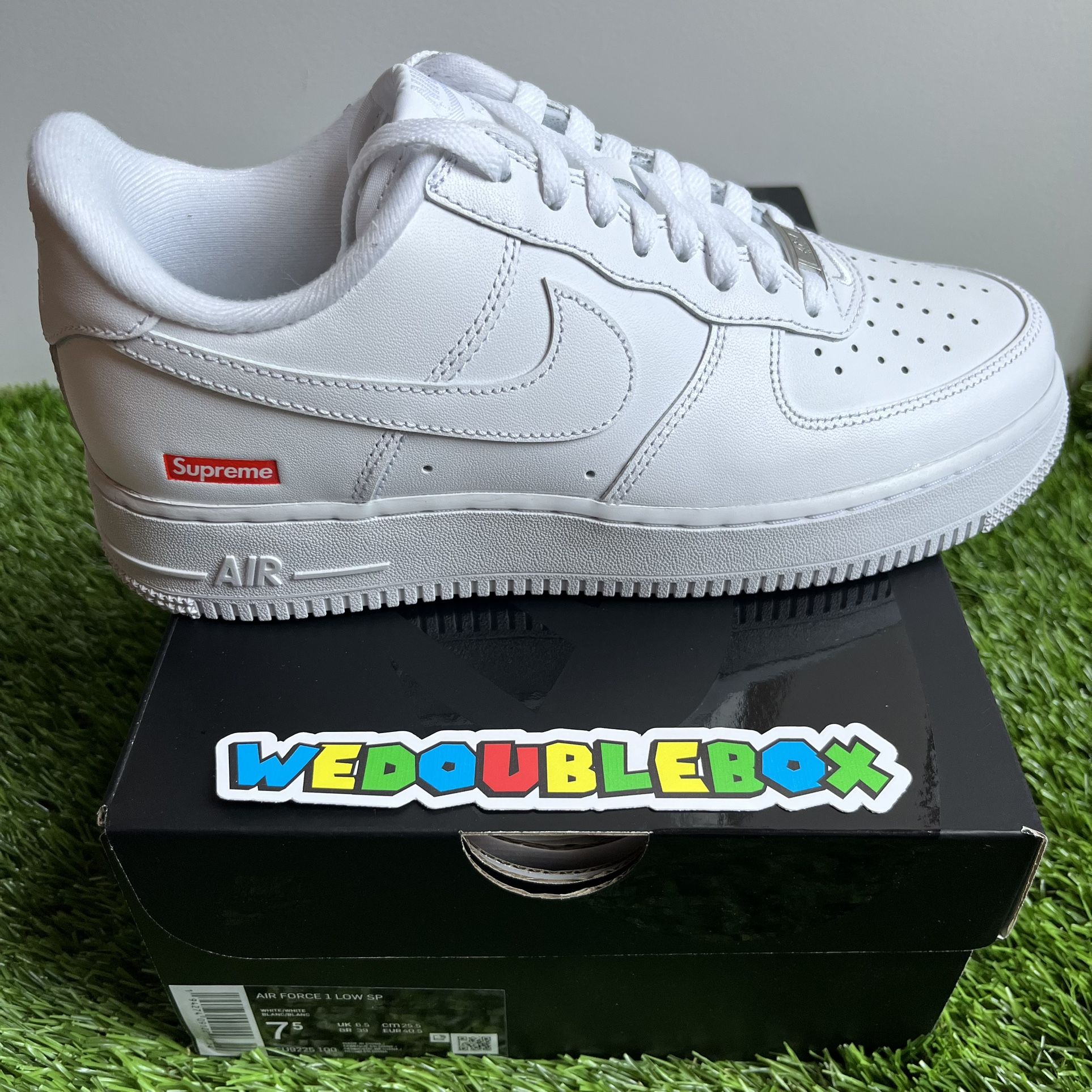 Nike Air Force 1 Low Sp x Supreme Size 7.5 Mens White Shoes Sneakers Box Logo