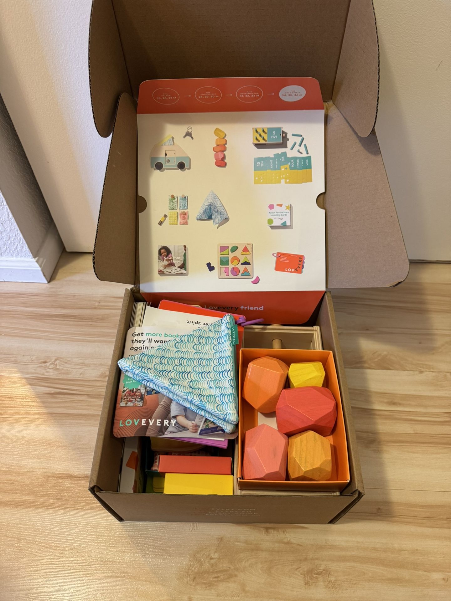 Lovevery Free Sprit Play Kit (Months 34, 35, 36)