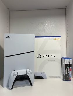 PS5 Slim Disc Console Bundle – 1TB w/ 5 Games – Like New
