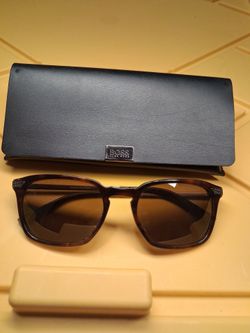 Hugo Boss Tortoise Sunglasses with Case