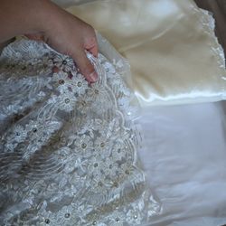 Beautiful Wedding Dress Material for Custom Dress