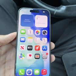 Factory unlocked  LIKE NEW IPHONE 15 PRO