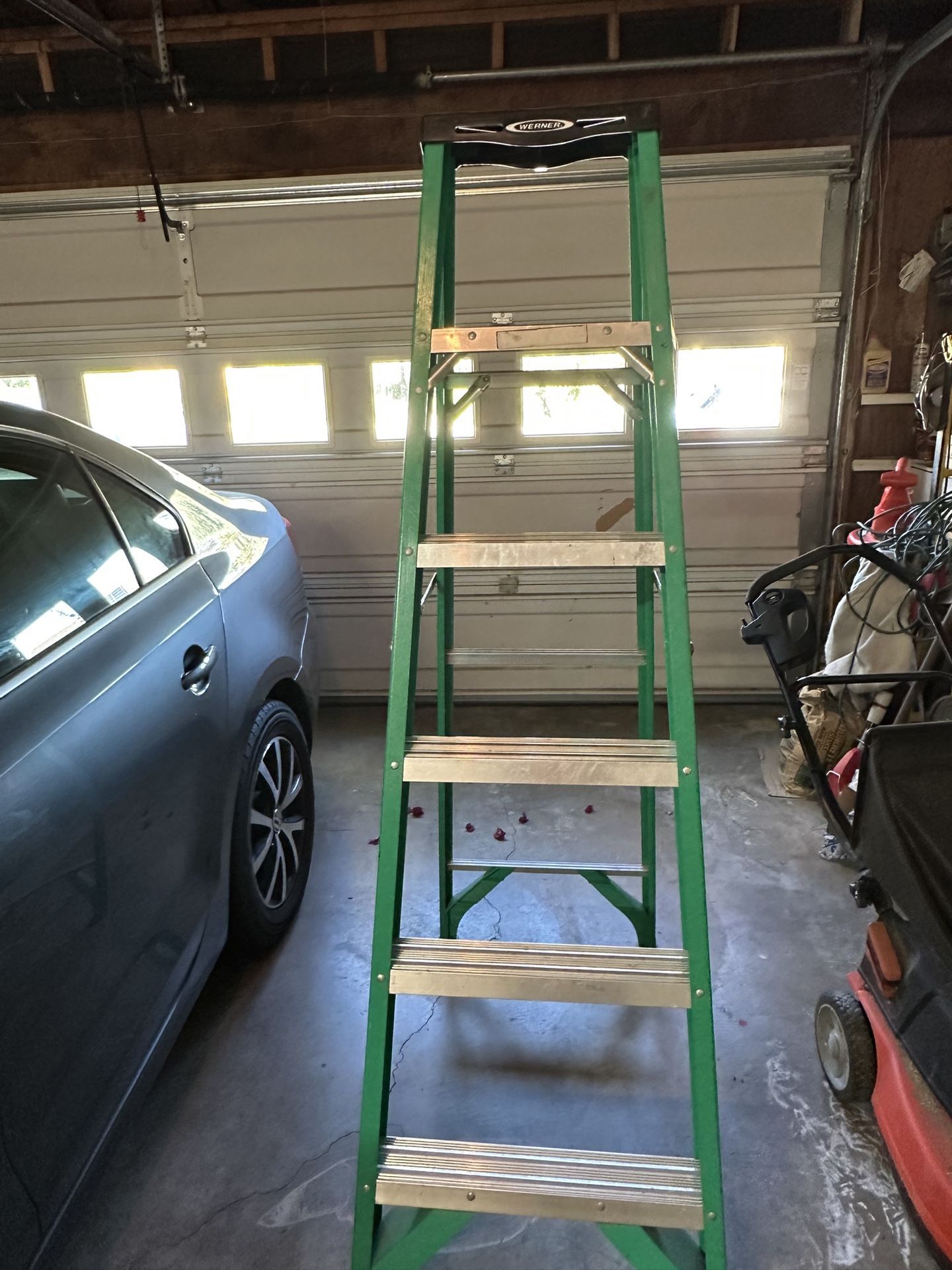 6 Ft Ladder