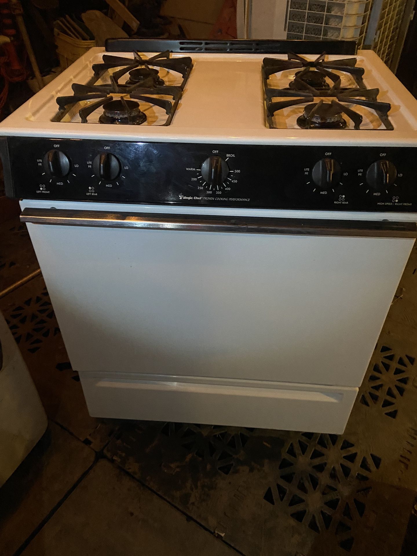 Magic Chef Drop Down Stove