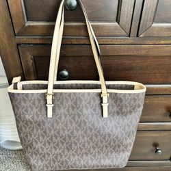 MK Purse