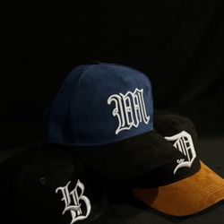 Snap backs !!! 