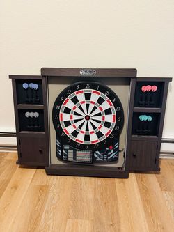 Barrington Electronic Dartboard with Cabinet