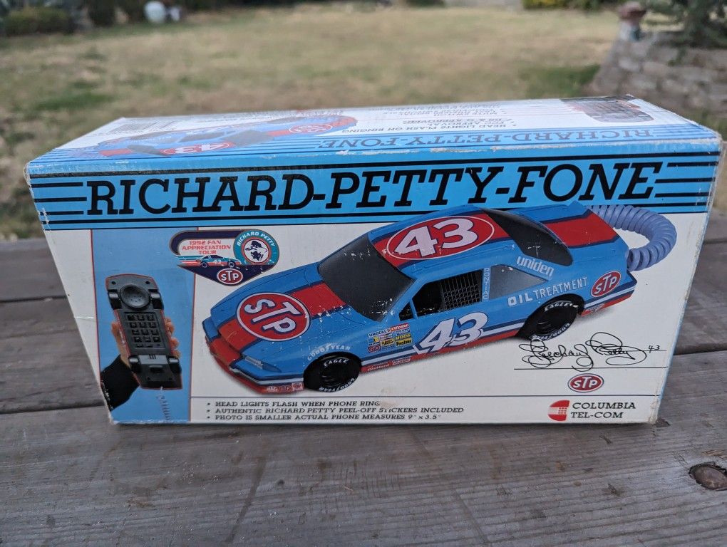 Richard Petty-Fone 1992 Fan Appreciation Tour Car Phone Model STP #43 NIB

