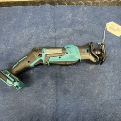 Makita 18V Reciprocal Saw (XRJ01)