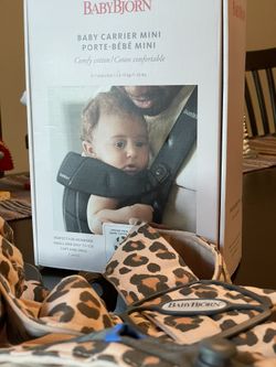 Baby Carrier One by BABYBJÖRN.Beige-Leopard