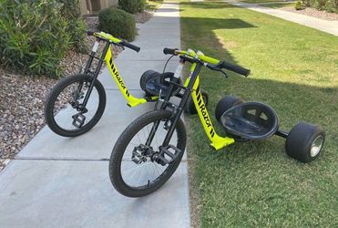 2 Razor DXT Drift Trike 14 years and up, and up to 198 pounds Super Slider POM rear Wheels These trikes are so much fun!!!!!