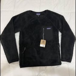 New Women’s Patagonia  Sweater 