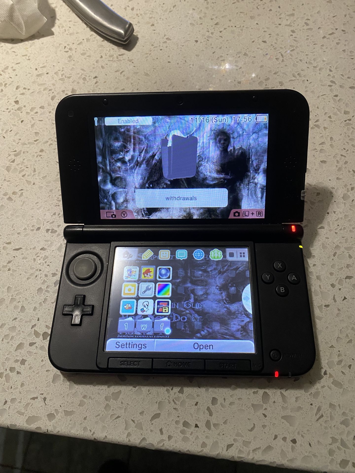 NINTENDO 3DS XL