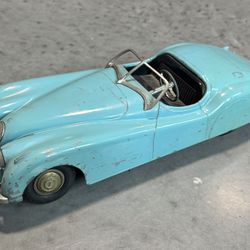 Doepke Jaguar 1950s Metal Toy Car