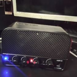 Mini Amplificador para guitarra