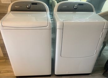 Whirlpool Platinum Series Washer /Gas Dryer