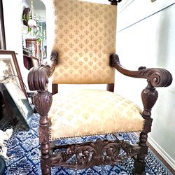 Antique Italian Renaissance Throne Armchair