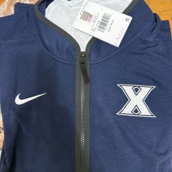 Men’s Xavier Nike Quarter Zip Size XL