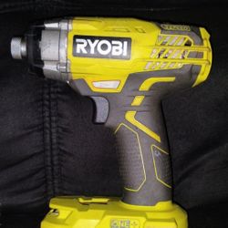  One+
Ryobi 18V ONE+ 3-Speed Impact Wrench R18IW-0 - Skin Only

4.7 (143)
