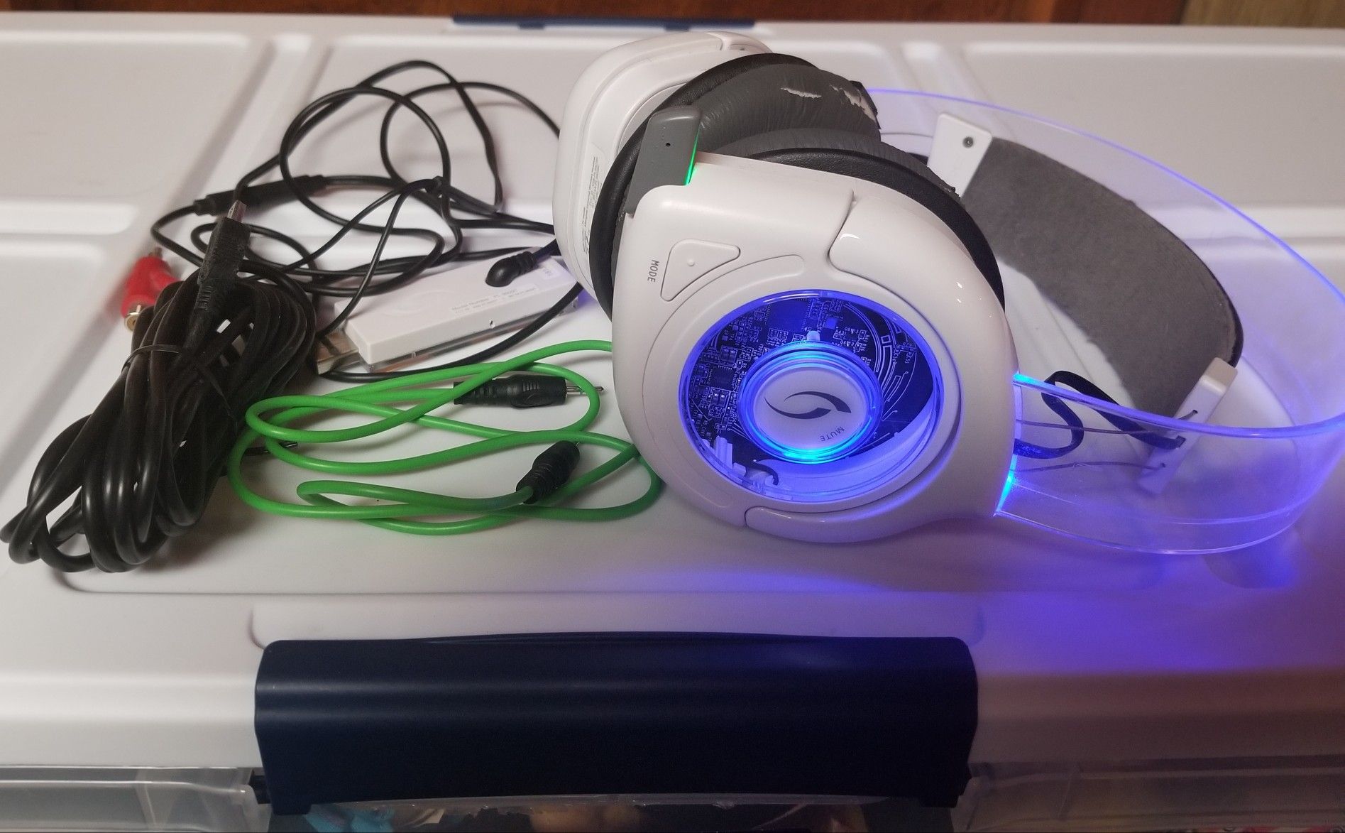Afterglow AGU.1S Universal Wireless Headset (PS3, X360, Wii, Wii U, PC)