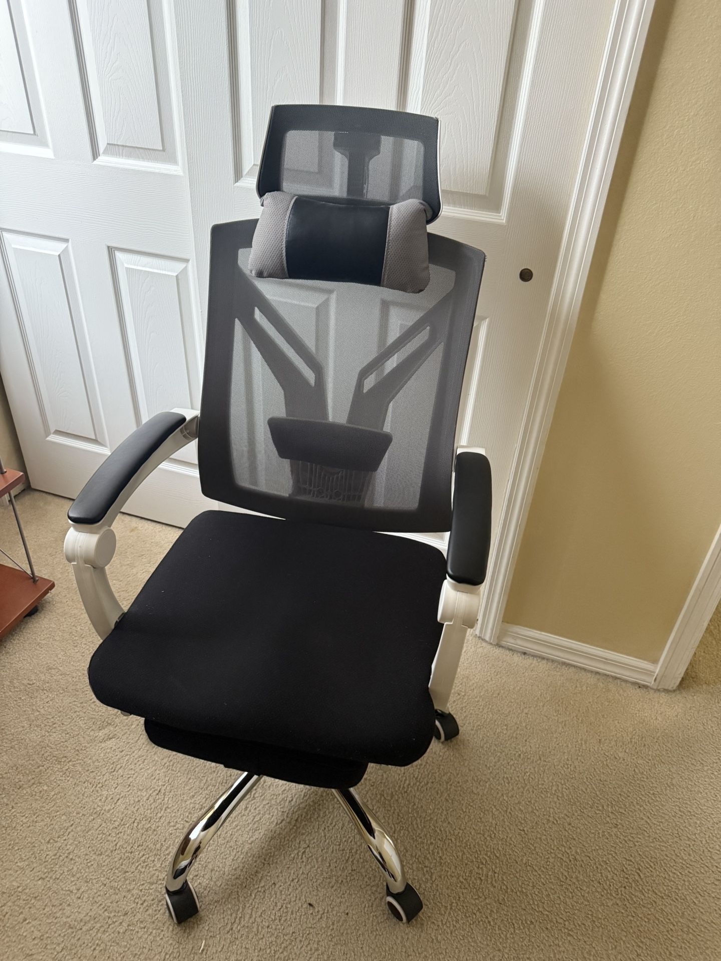 office desk with chair