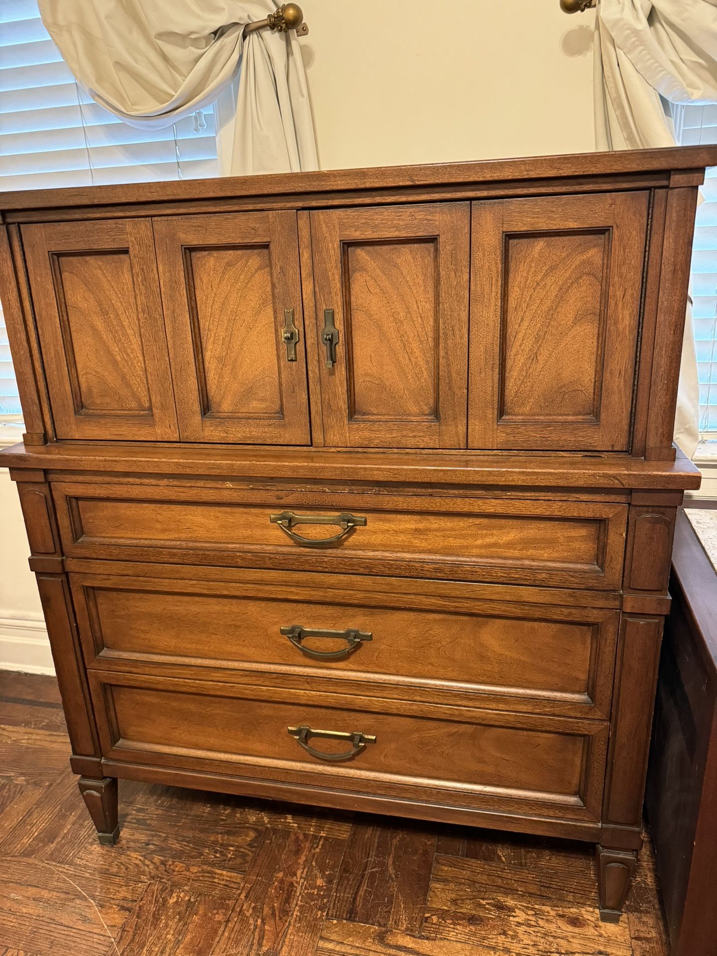 Wood Dresser