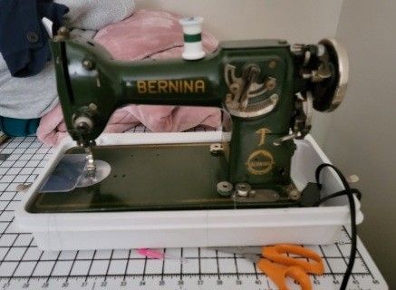 Bernina Straight stitch & Zig Zag