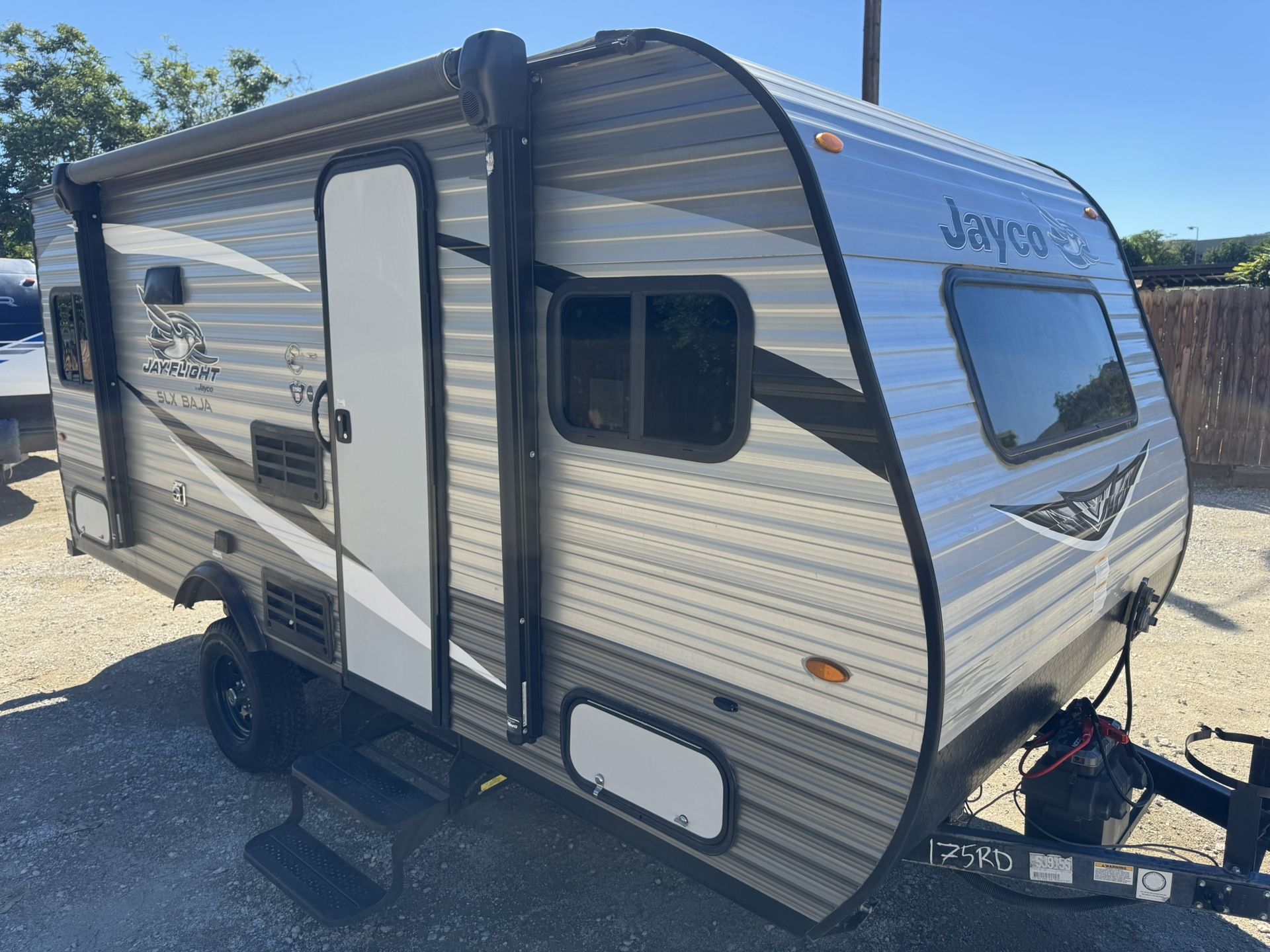 2020 Jayco Jay flight SLX Baja 175RD new !