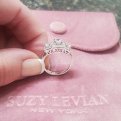 New Suzy Levian Ring Size 7